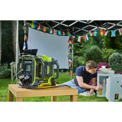 RYOBI Akku-Wechselrichter RY36BI1800A-250, 36 V MAX POWER 1800 W, inkl. 2 x 5,0 Ah Akku und Ladegerät (B-Ware)